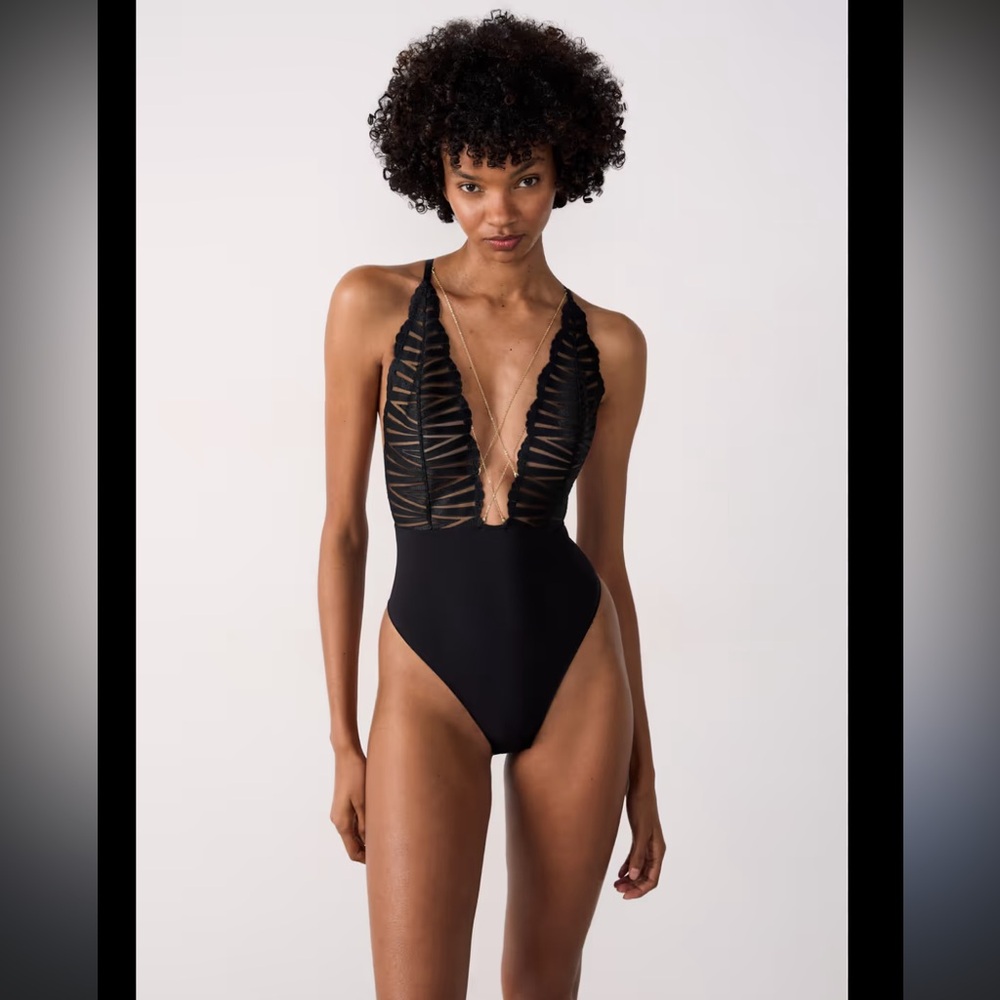 Etam Esquise Bodysuit with Jewelry Black Plunge Bodysuit